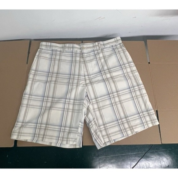 PGA Tour Plaid Golf Shorts - Picture 4 of 16